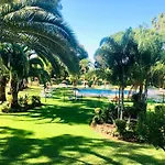 Puerto Banus Lola