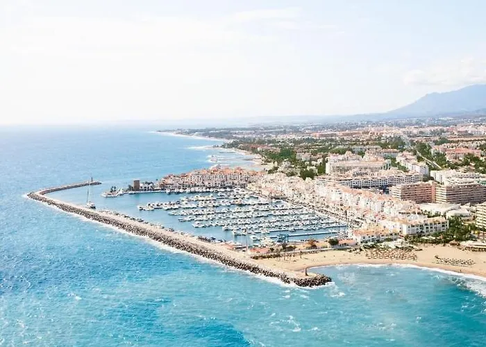 Puerto Banus Lola アパート